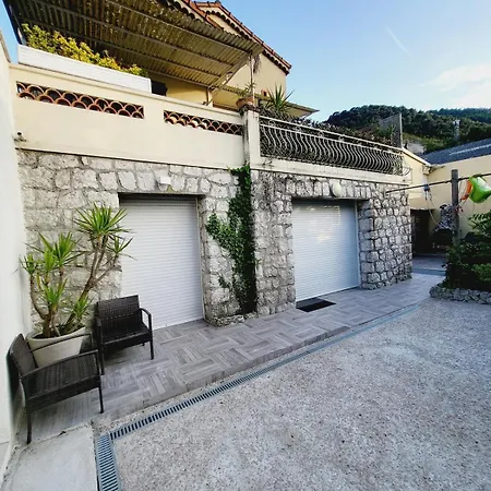 Monaco-beach 20min Ground Floor Parking Airconditioning Wifi La Trinité